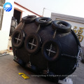 Amortisseur en caoutchouc pneumatique marin chaud de vente avec la chaîne galvanisée et le pneu fabriqué en Chine